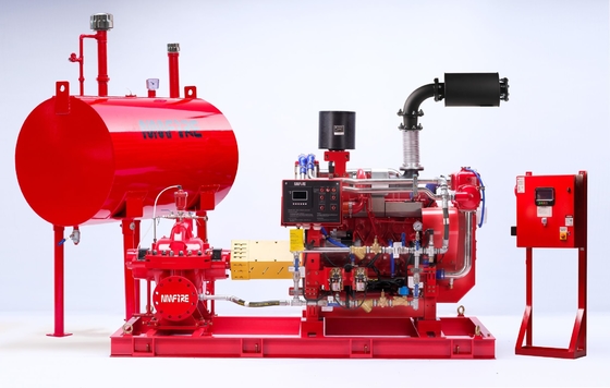 500-5000 GPM Aliran Percepatan rendah Mesin Diesel Pemimpin Pompa Api dengan Unit Pendingin Pertukaran Panas dan Aliran 500-5000 GPM